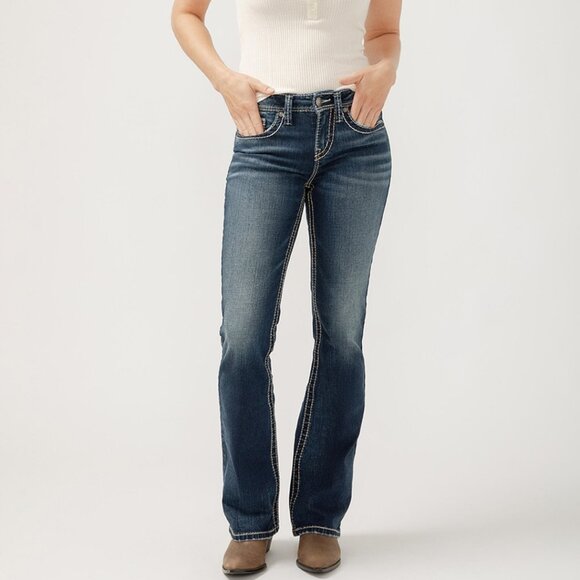 Silver Suki Mid Rise Bootcut Jeans - Picture 1 of 12